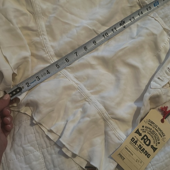 Da Nang skirt.   Size XS.  Two buttons missing although NWT - Picture 9 of 9